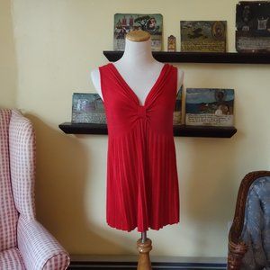 R.E.D. Valentino *Stunning* Pleated Sweater Tank - Great Holiday Top - Sz 42 / 6